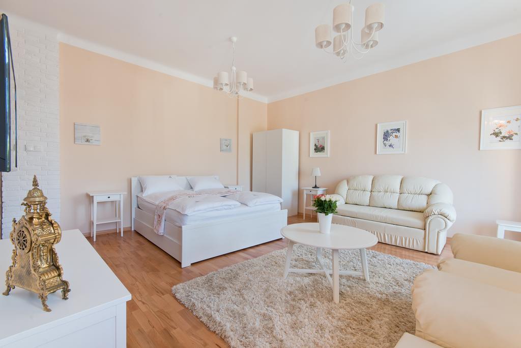 סופוט Imperial Apartments - Classic III מראה חיצוני תמונה